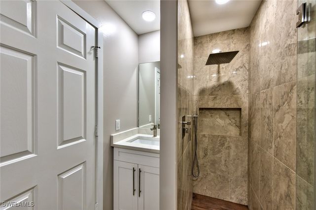 4436 Preserve WAY 9-D, Naples, FL 34109