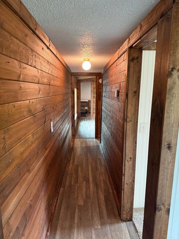 737 Gravel Hill Road, Romance, AR 72136