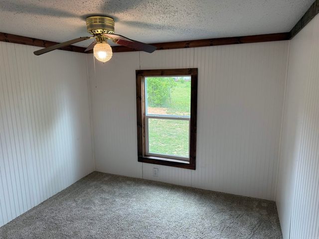 737 Gravel Hill Road, Romance, AR 72136