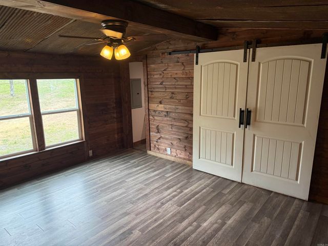 737 Gravel Hill Road, Romance, AR 72136