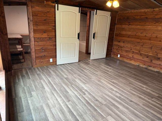 737 Gravel Hill Road, Romance, AR 72136