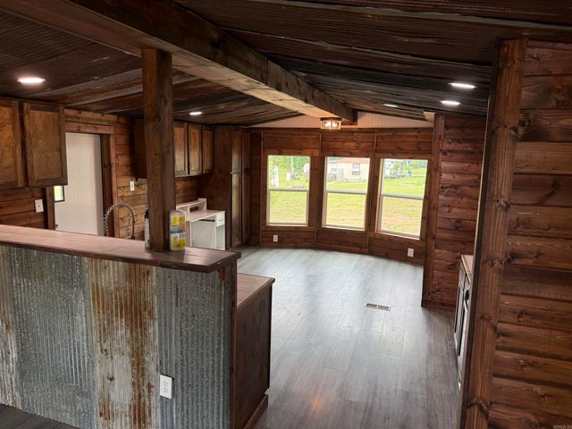 737 Gravel Hill Road, Romance, AR 72136