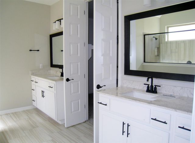 590 Painted Creek WAY, Kyle, TX 78640