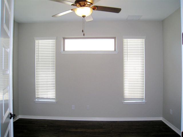 590 Painted Creek WAY, Kyle, TX 78640