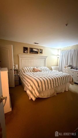 1216 dogwood Court 1216, New Brunswick, NJ 08901