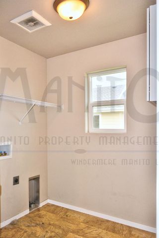 1017 W High Peak Dr, Spokane, WA 99224