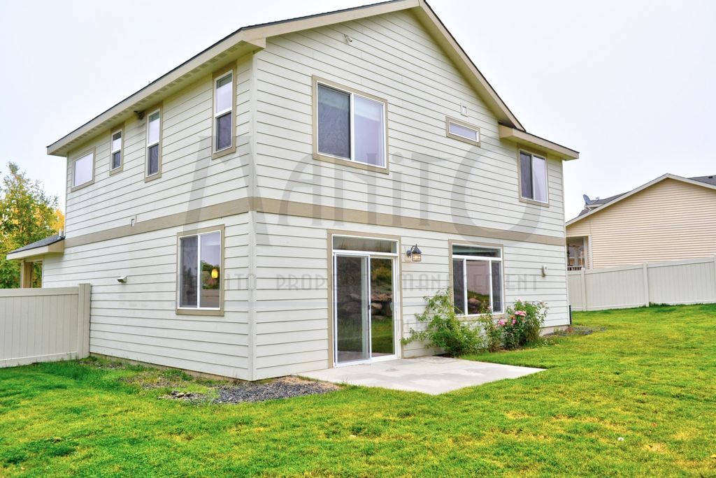 1017 W High Peak Dr, Spokane, WA 99224 photo 13