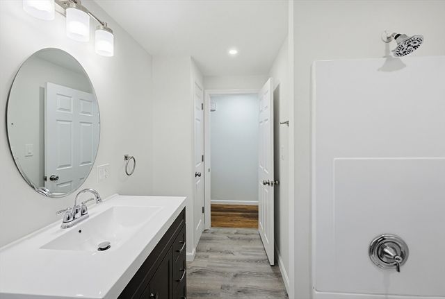 58 Ray Ave, Bellingham, MA 02019