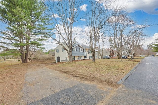 58 Ray Ave, Bellingham, MA 02019