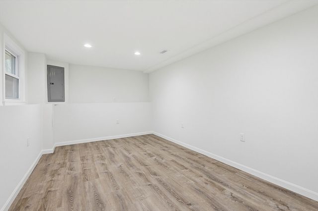 58 Ray Ave, Bellingham, MA 02019