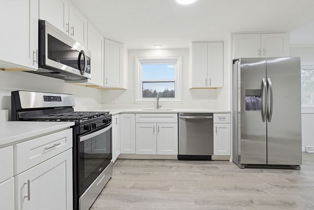 58 Ray Ave, Bellingham, MA 02019