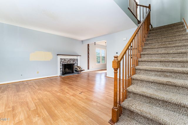 6205 Waterside Lane, Raleigh, NC 27613