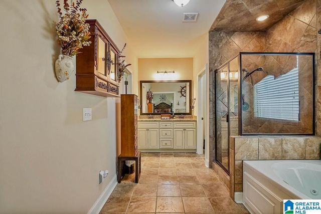 612 ROUND ROAD, Alabaster, AL 35114
