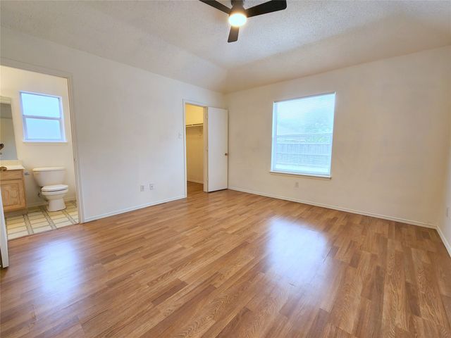 414 Dakota Drive, Joshua, TX 76058