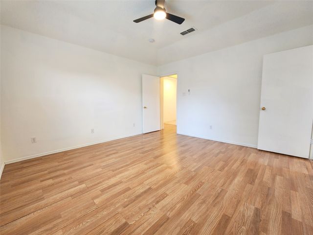 414 Dakota Drive, Joshua, TX 76058