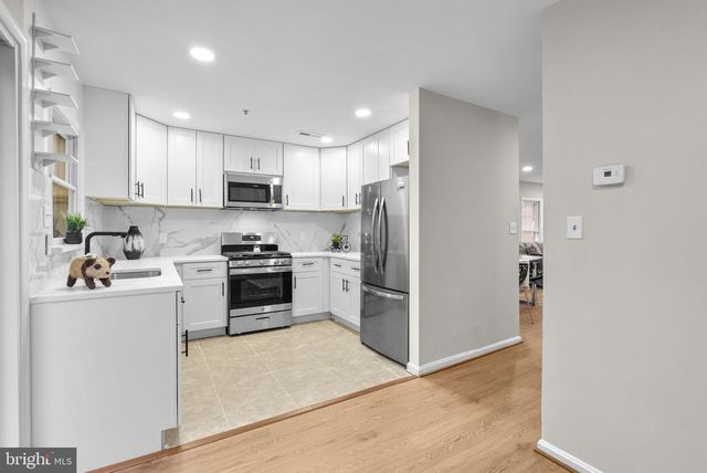 842 HR DR SE, Washington, DC 20032