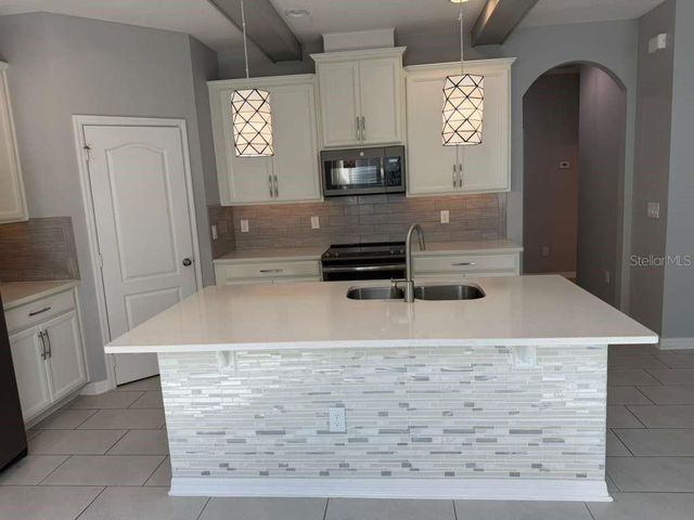 1301 CLEAR BROOK PL, St Cloud, FL 34772