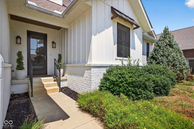 943 E Nicholas Lane, Ellettsville, IN 47429