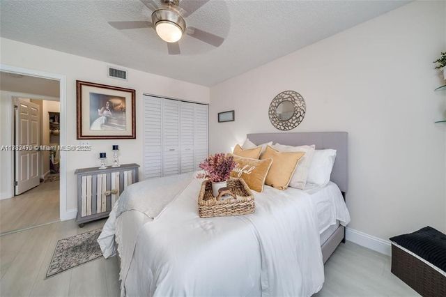 2560 NW 103RD Avenue 406, Sunrise, FL 33322