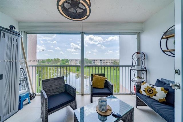 2560 NW 103RD Avenue 406, Sunrise, FL 33322