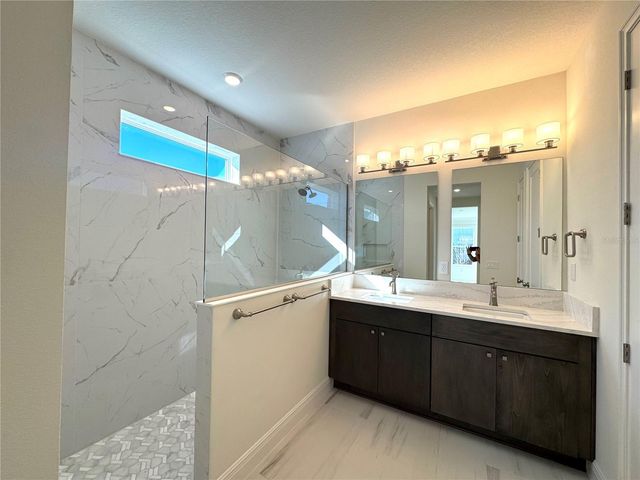 9819 GOBAT ALLEY, Orlando, FL 32827