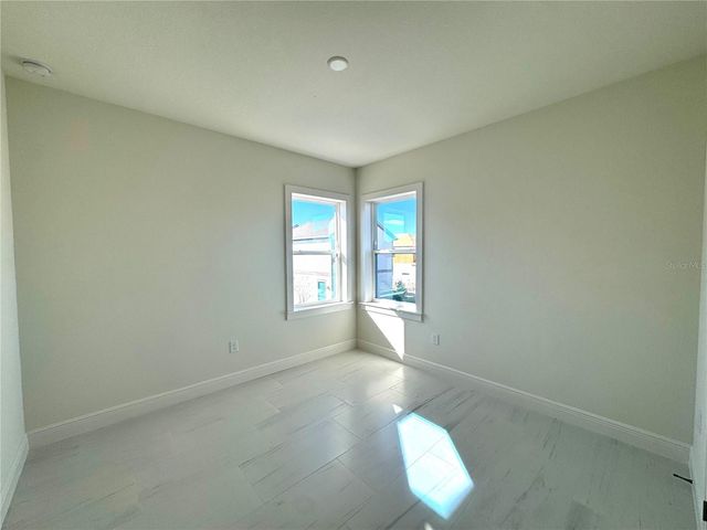 9819 GOBAT ALLEY, Orlando, FL 32827