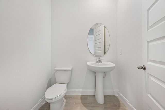 6320 NW Cloverdale Avenue, Port St Lucie, FL 34987