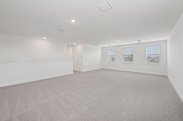 6320 NW Cloverdale Avenue, Port St Lucie, FL 34987