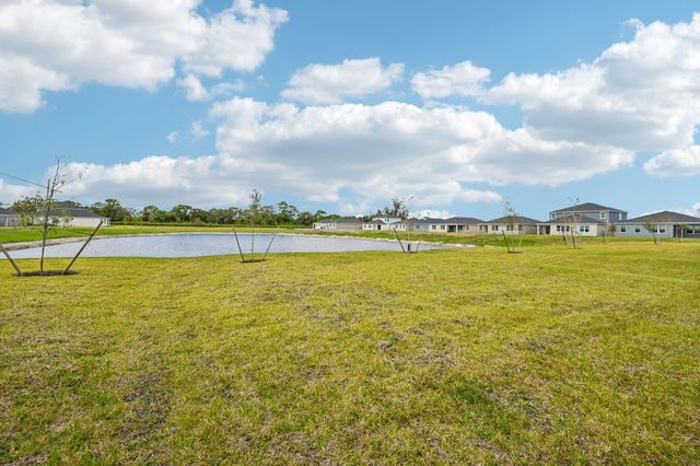 6320 NW Cloverdale Avenue, Port St Lucie, FL 34987