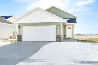 7791 Cub Creek Way, Horace, ND 58047
