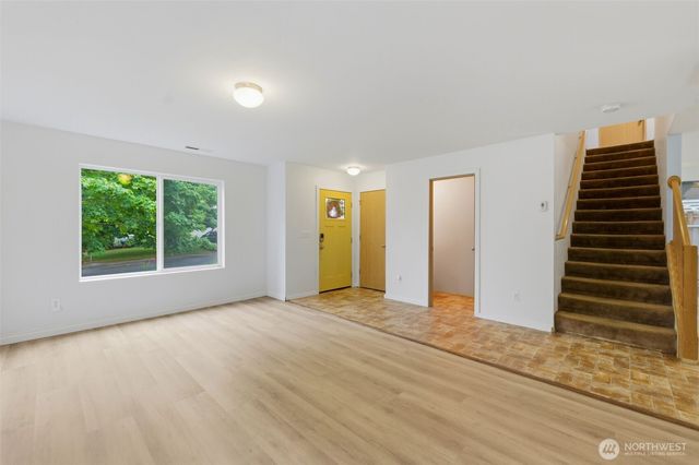 21284 Brevik Place NW, Poulsbo, WA 98370