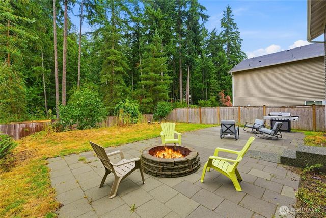 21284 Brevik Place NW, Poulsbo, WA 98370