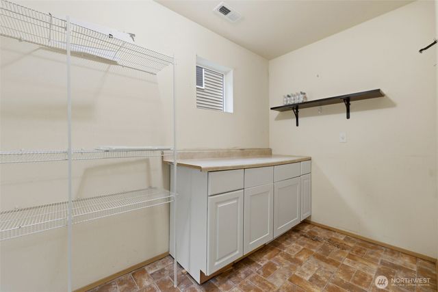 21284 Brevik Place NW, Poulsbo, WA 98370