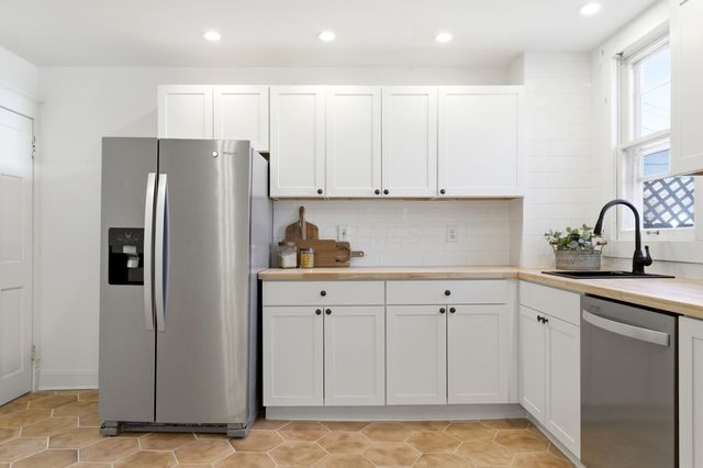 210 E Blake Avenue, Columbus, OH 43202