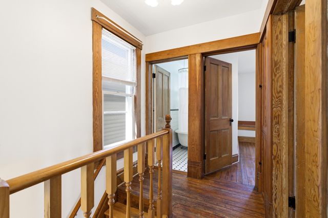 210 E Blake Avenue, Columbus, OH 43202