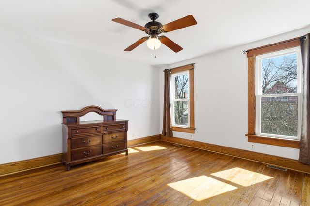 210 E Blake Avenue, Columbus, OH 43202