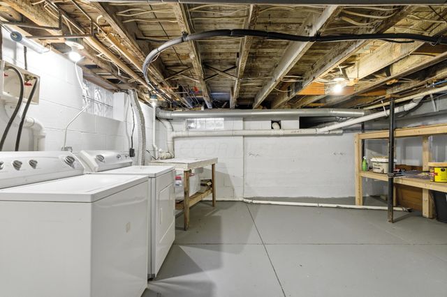 210 E Blake Avenue, Columbus, OH 43202