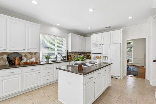 1703 Mesquite Road, Southlake, TX 76092