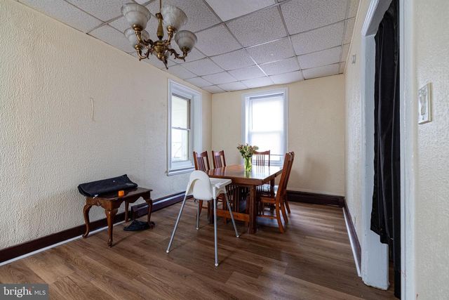 1533 E EMMAUS AVE, Allentown, PA 18103