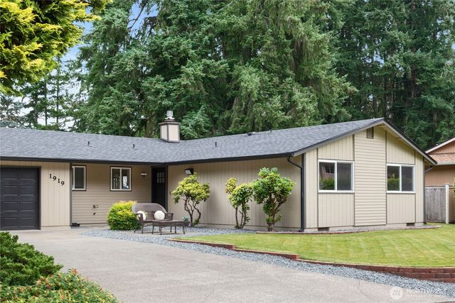 1919 161st St S, Spanaway, WA 98387