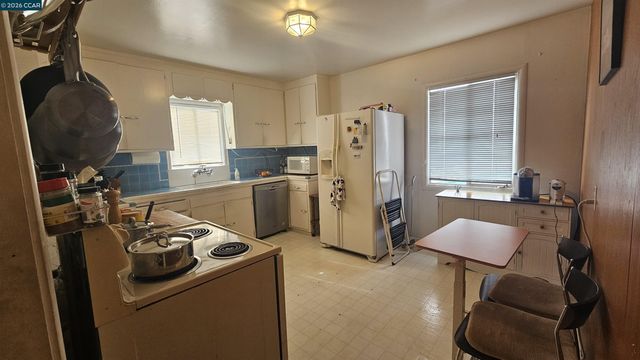 7839 Eureka Ave, El Cerrito, CA 94530