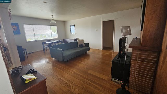 7839 Eureka Ave, El Cerrito, CA 94530