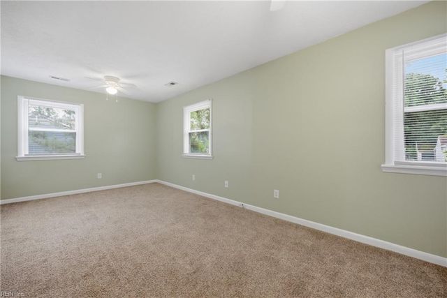 218 Collins DR, Newport News, VA 23601