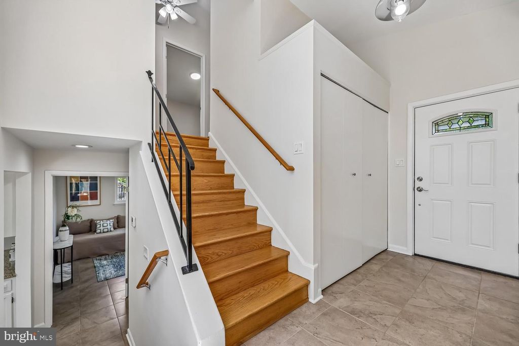 Image 34 of property listing at 300 GILSAN CT, Silver Spring, MD 20902