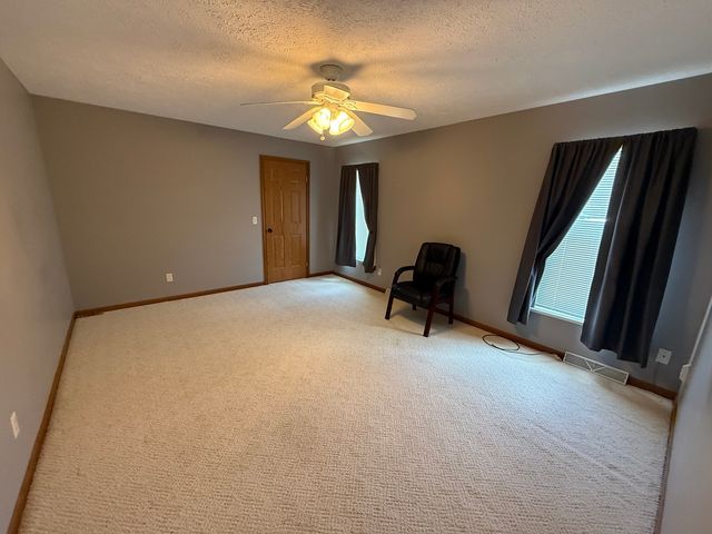 5127 Lucille Drive, Monee, IL 60449