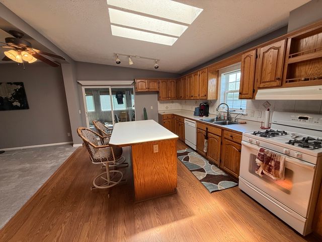 5127 Lucille Drive, Monee, IL 60449