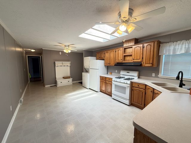 5127 Lucille Drive, Monee, IL 60449