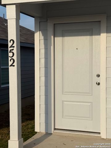 252 Ottawa Way, New Braunfels, TX 78130