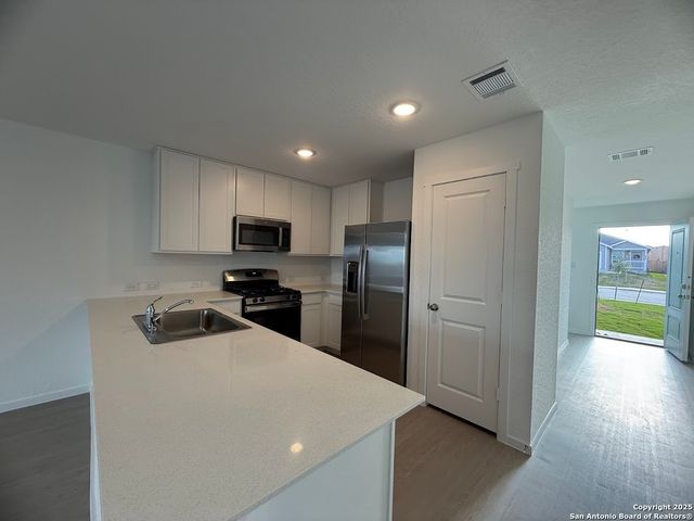 252 Ottawa Way, New Braunfels, TX 78130