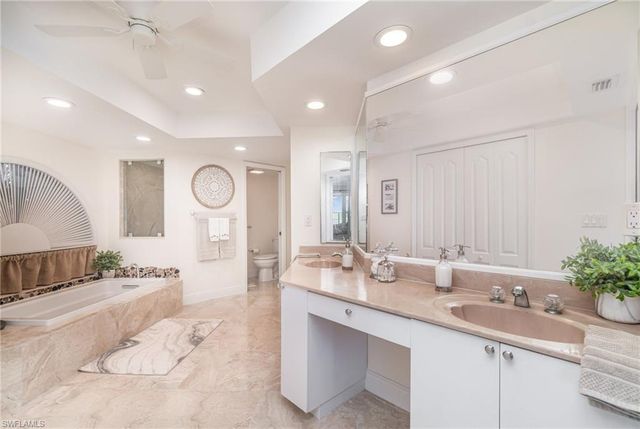 5450 Harborage DR, Fort Myers, FL 33908